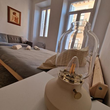Frailes Apartments Γρανάδα Εξωτερικό φωτογραφία